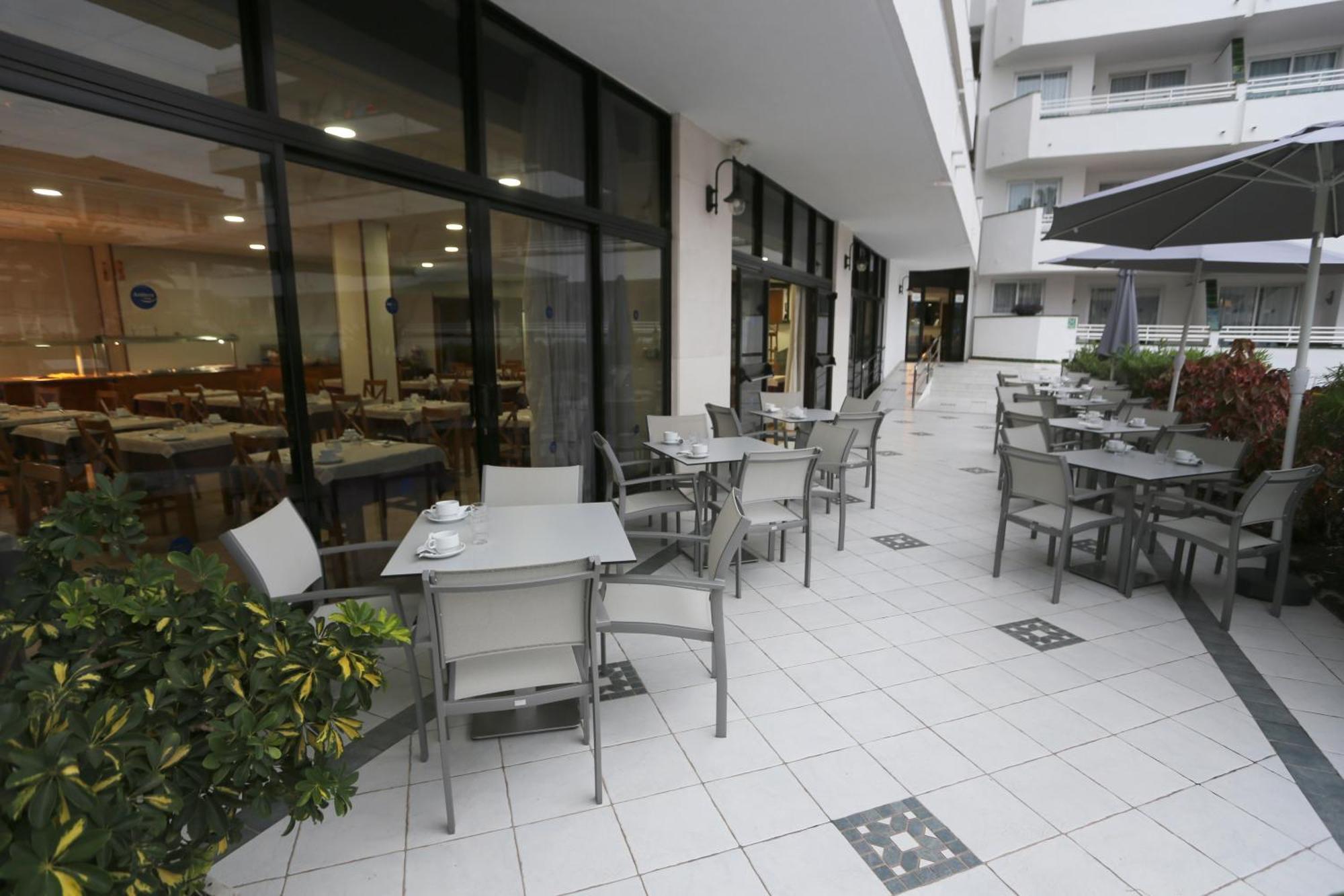 Hotel-apartamentos Andorra * Playa de las Américas
